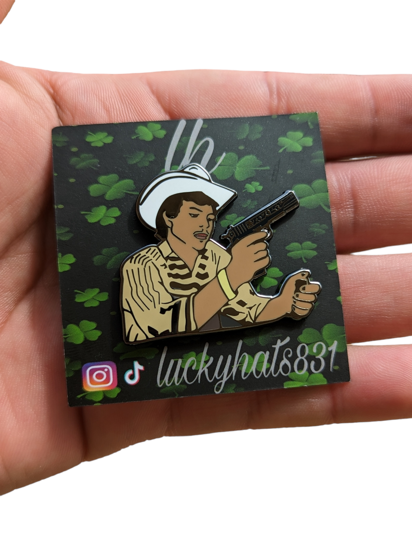 Pin chalino Sánchez